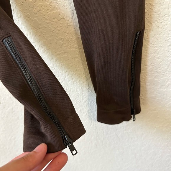 SPANX Look at Me Now Seamless Shapewear Leggings Ankle Zip in Brown - Picture 4 of 9